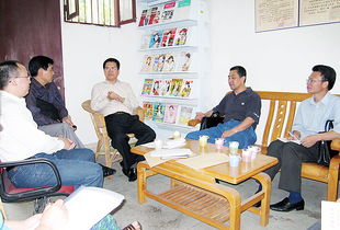 完善心理健康教育與咨詢工作機(jī)制，促進(jìn)學(xué)生全面發(fā)展